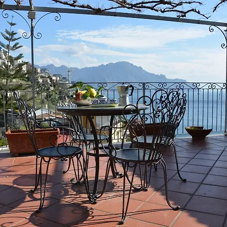Holiday-in-amalfi Amalfi